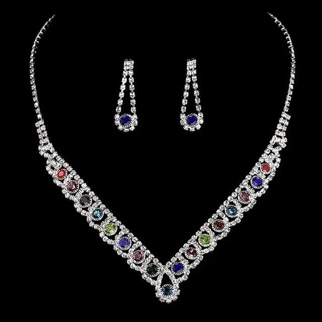 Necklace and earring set with European and American style woven rhinestone collarbone necklace, bridal accessory chain with diamond inlaid banquet set chain AQP-STORE