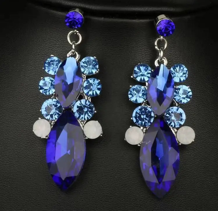 Luxury European and American jewelry, crystal gemstone necklace, earring set, bride dress, exaggerated jewelry, and women's accessories AQP-STORE