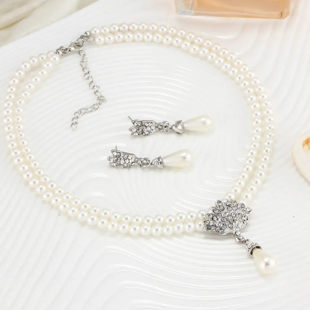 European and American cross-border jewelry bride pearl necklace 3-piece set with crystal inlaid diamond short collarbone neck necklace set AQP-STORE