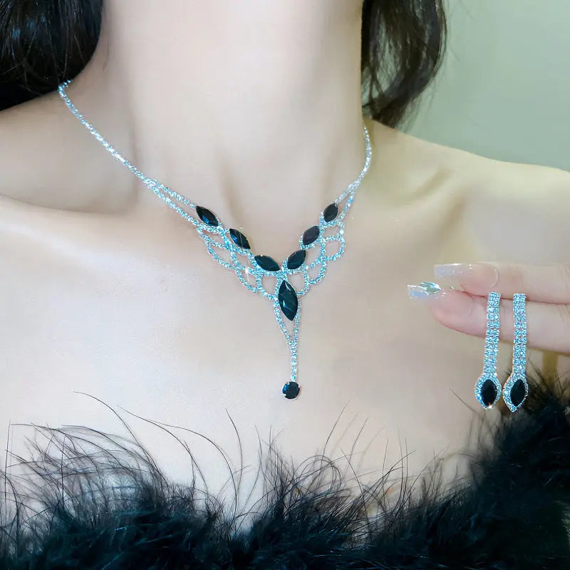 Diamond tassel earring necklace set, European and American light luxury style collarbone chain, fashionable and high-end feeling AQP-STORE