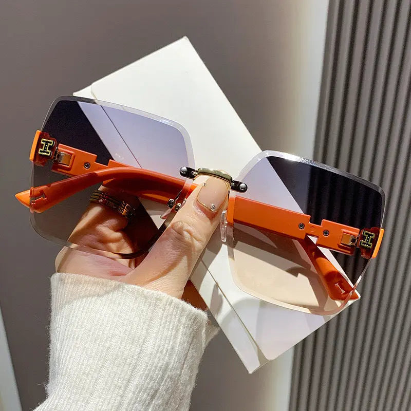 European and American style gradient sunglasses for women, UV protection, large frameless sunglasses, sun protection glasses, big face slimming AQP-STORE