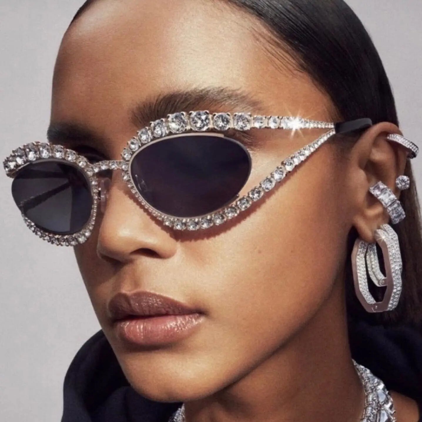 European and American new diamond-encrusted cat-eye sunglasses cross-border high-end luxury bling sunglasses ins style sunglasses AQP-STORE
