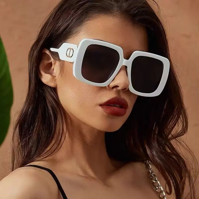 European and American trendy large square frame sunglasses Internet celebrity trendy wear sun visor anti-UV women's high-end sunglasses AQP-STORE