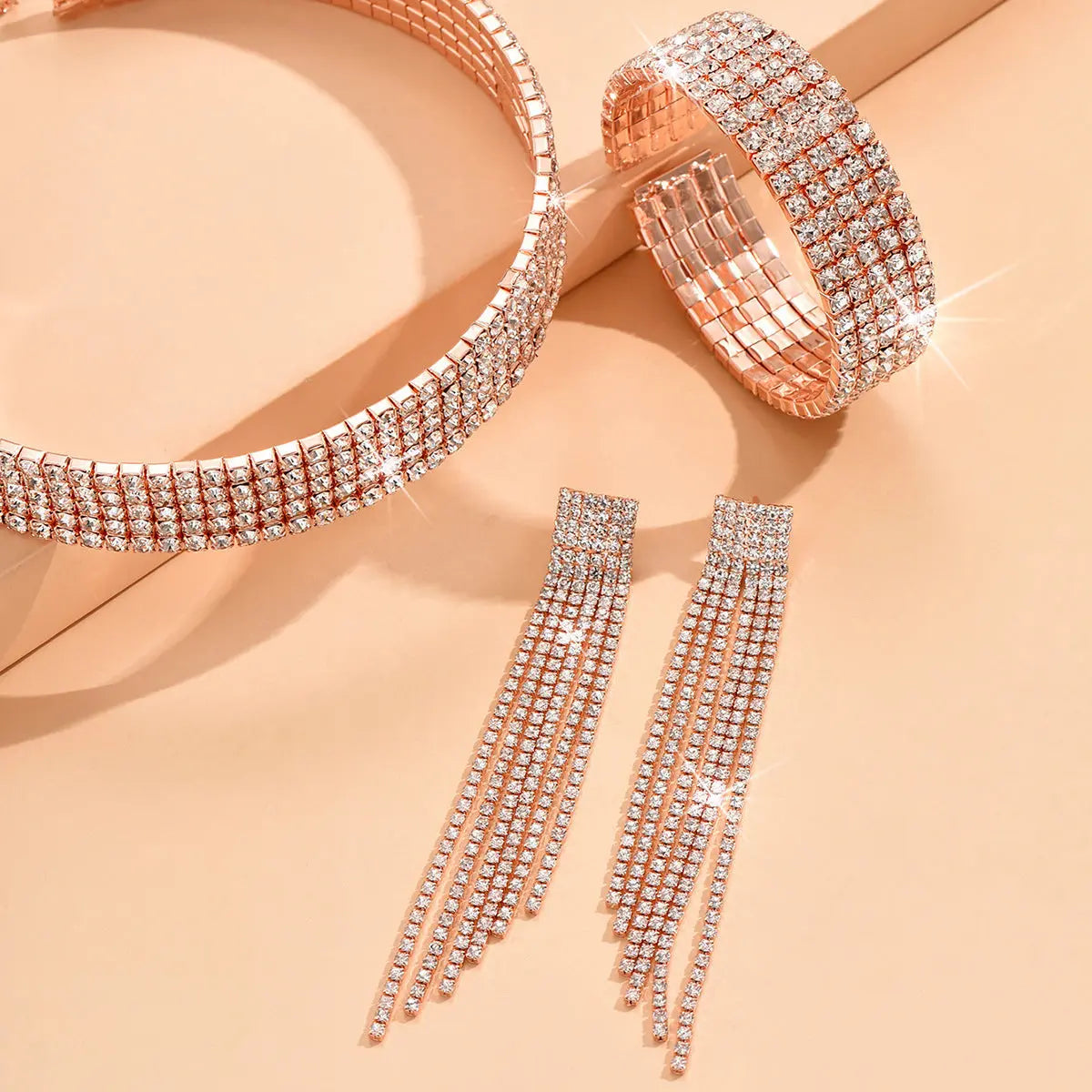 Cross border jewelry from Europe and America, multi drainage diamond necklaces, earrings, bracelets, 3-piece set of fashionable bride sets, dress accessories AQP-STORE