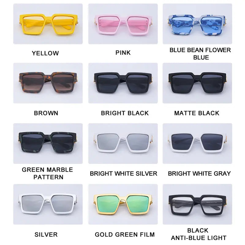 Stylish sunglasses with a large, diamond-studded frame AQP-STORE