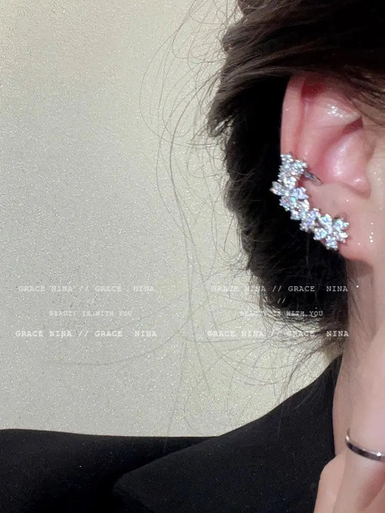 High-end light luxury full diamond flower ear bone clip for women without pierced ears temperament ear clip earrings 2023 new trend AQP-STORE