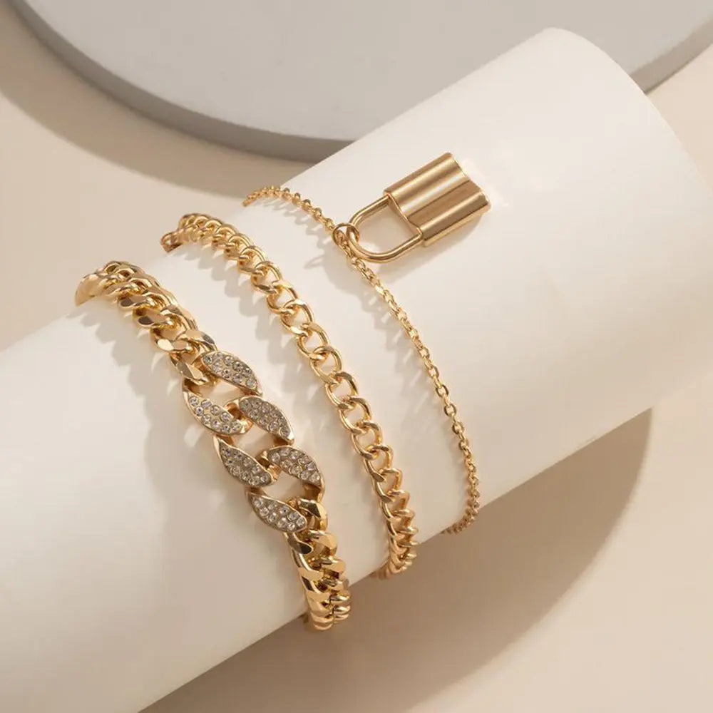 European and American cross-border jewelry fashion versatile diamond inlay set anklet women's retro temperament multi-layer rhinestone lock shaped foot accessories AQP-STORE