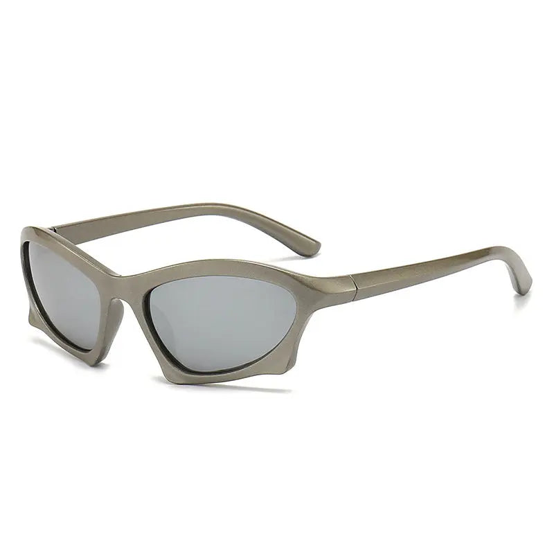 Y2K sunglasses feature a punk-style aesthetic AQP-STORE