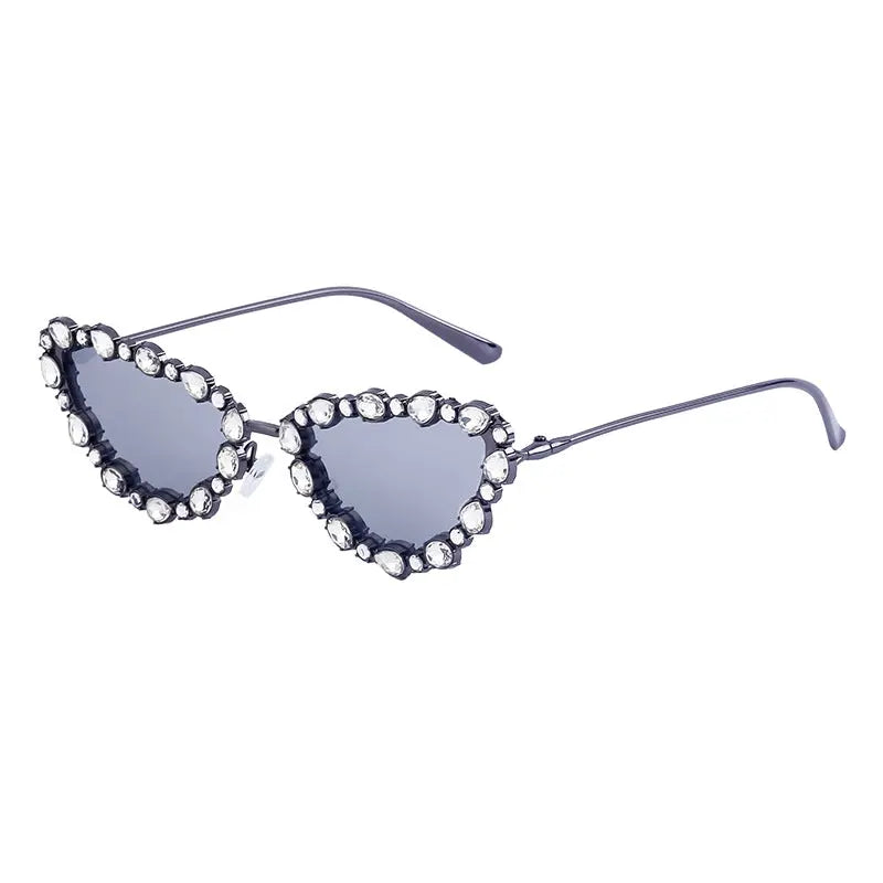 European and American diamond-encrusted sunglasses for women, high-end, personalized cat-eye sunglasses, cross-border sunglasses wholesale AQP-STORE
